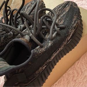 YEEZY adidas Boost 350 sneakers